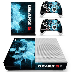 gears of war play equipment